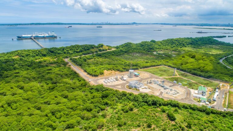 SPEC-LNG-Terminal-de-regasificacion-de-GNL-de-Colombia-1