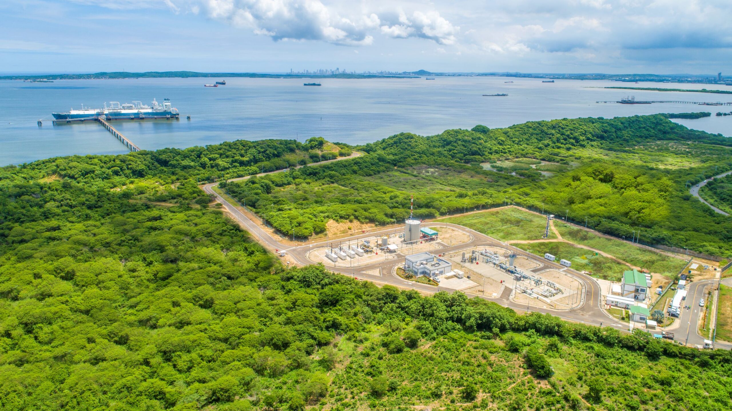 SPEC-LNG-Terminal-de-regasificacion-de-GNL-de-Colombia-1