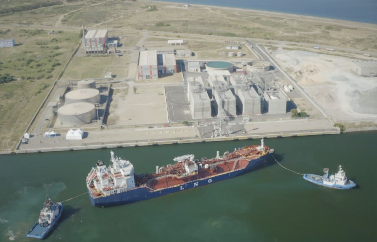 Terminal Cerdeña, Italia. Imagen cortesia Avenir LNG
