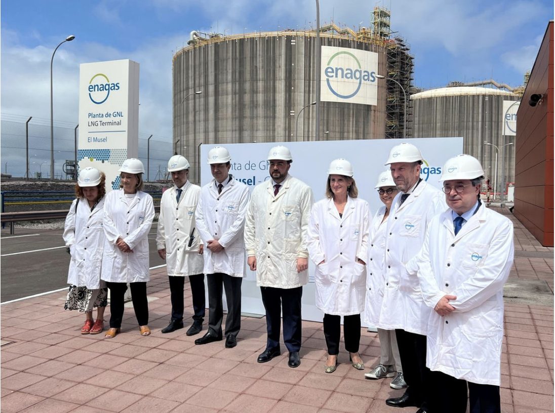 Planta de Regasificación de Gijón podría aportar hasta 8 bcm de capacidad al año de GNL a Europa. cortesía ENAGAS