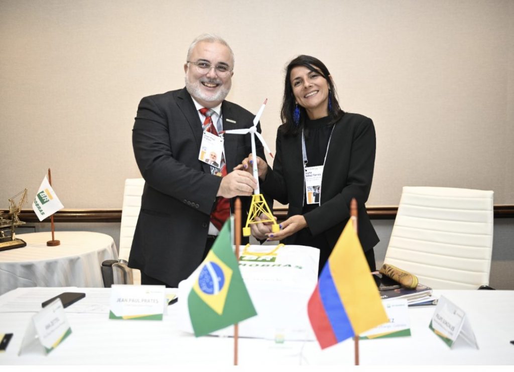 El CEO de Petrobras, Jean Paul Prates, se reunió con la Ministra de Minas y Energía de Colombia, Irene Vélez Torres