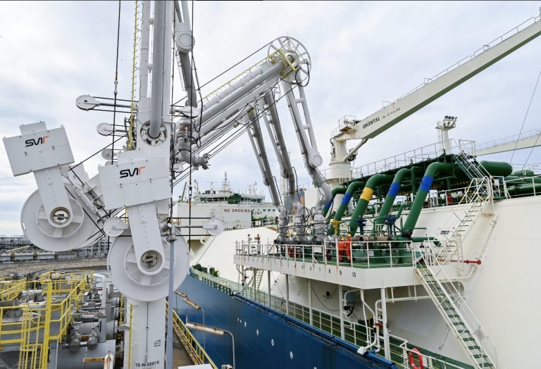 Pavilion: Singapur recibe su primera carga de GNL certificada por la metodología SGE