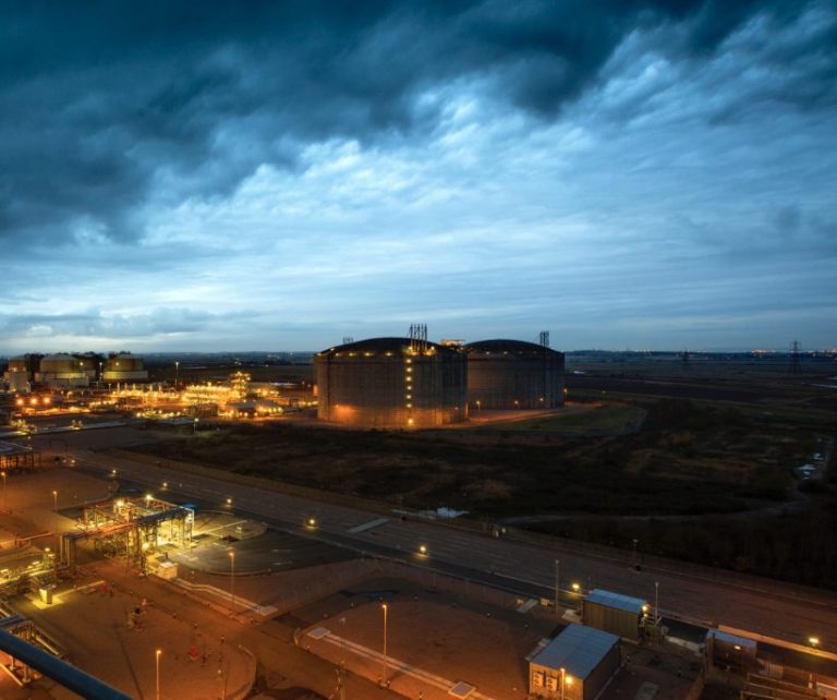 Terminal británica Grain LNG lanza una subasta de 9 MTPA de capacidad