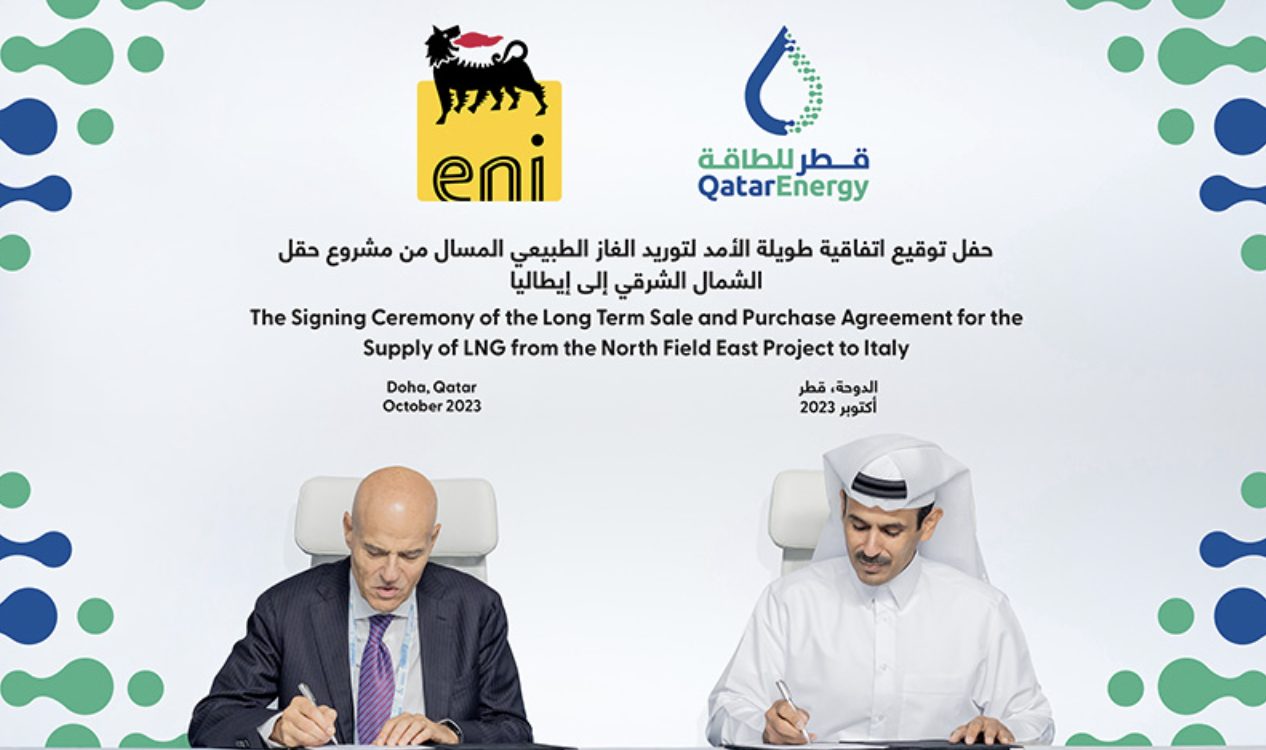 Las filiales de QatarEnergy y ENI firmaron este lunes, 23 de octubre, un acuerdo de compra y venta (SPA) de gas natural licuado (GNL) a largo plazo para el suministro de hasta un millón de toneladas anuales (MTPA) de GNL desde Qatar a Italia.