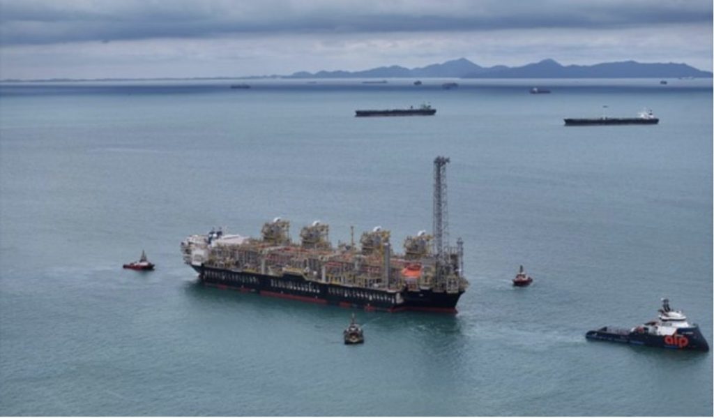 Golar LNG anuncia el exitoso despacho del FLNG Gimi desde Singapur