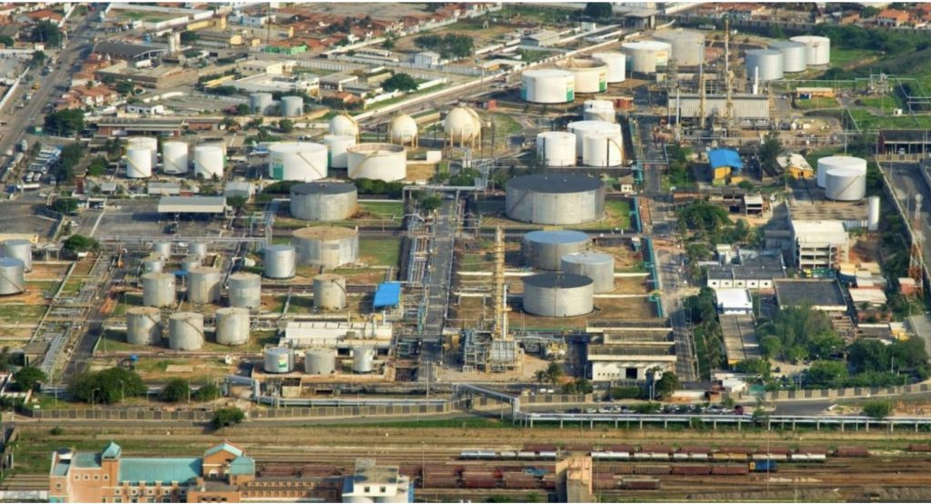 Petrobras anuncia estudios para inversiones en descarbonización de refinería en Ceará