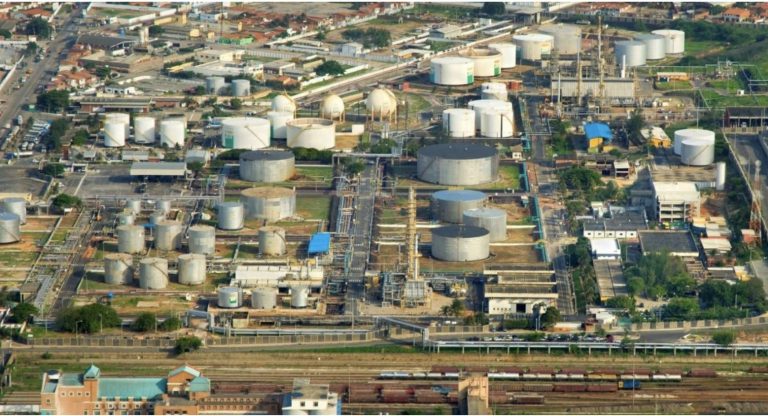 Petrobras anuncia estudios para inversiones en descarbonización de refinería en Ceará