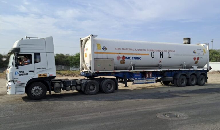 SYCAR avanza con nuevas entregas de GNL para la industria ecuatoriana