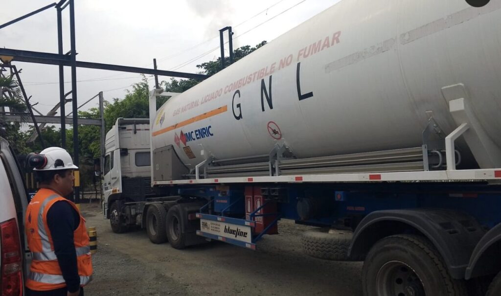SYCAR amplía sus operaciones de GNL en Ecuador con nuevas entregas y capacidad logística