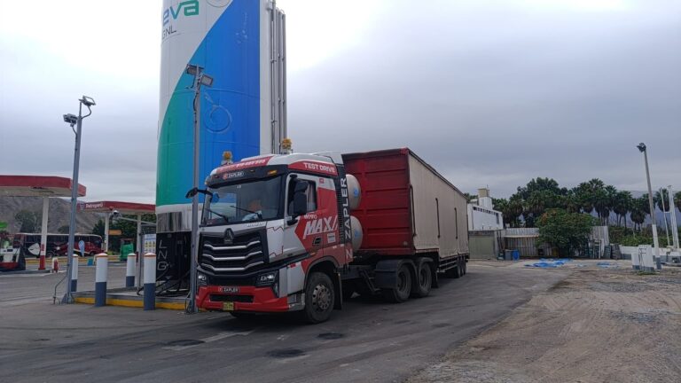 Zapler Abre Nuevas Rutas para el Transporte a GNL en el Perú