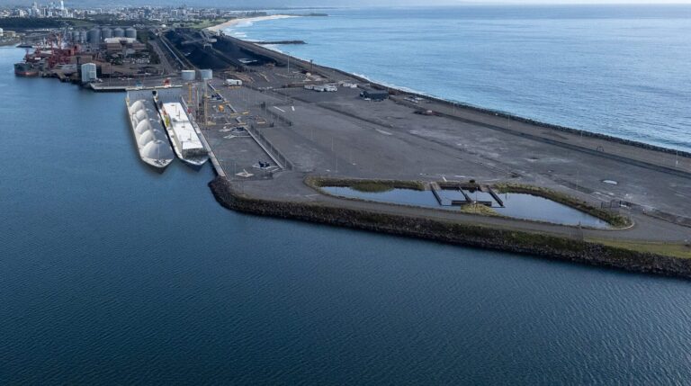 Reganosa operará nueva terminal de GNL en Australia 