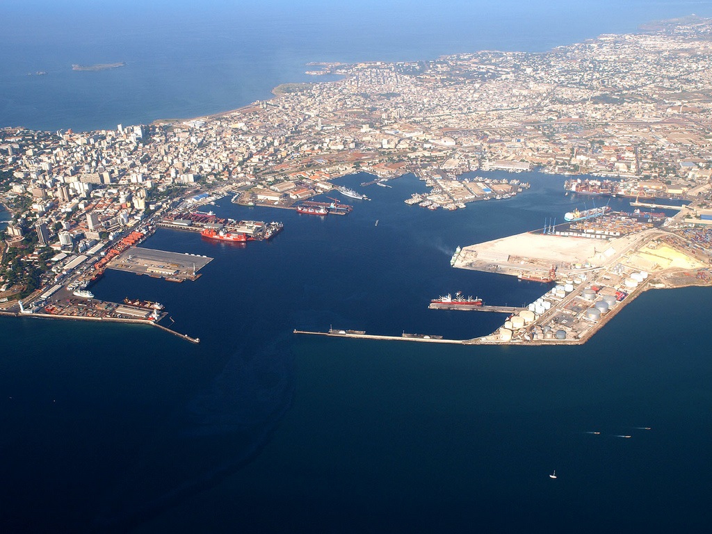 Reganosa refuerza su expansión en África con la supervisión de una terminal de GNL en Dakar
